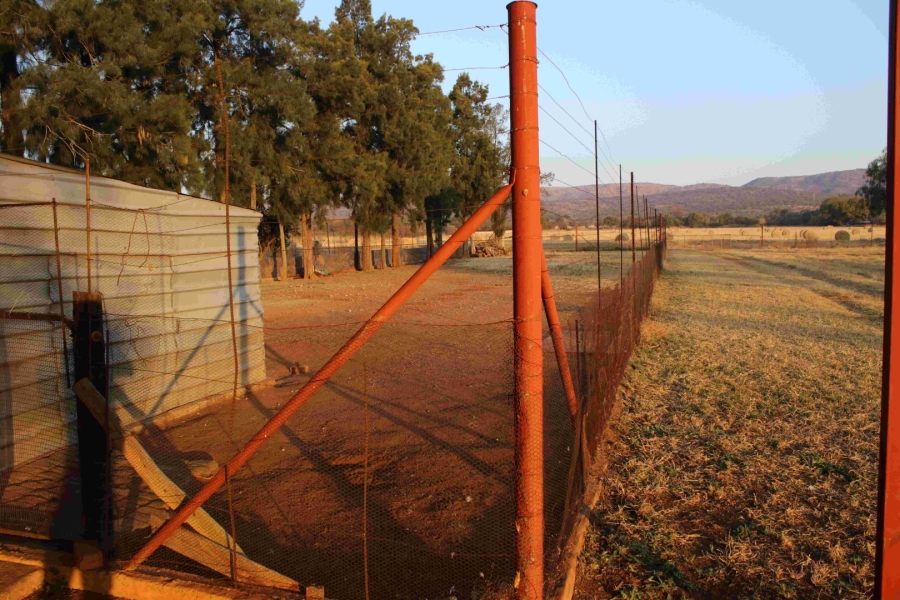 9 Bedroom Property for Sale in Schietfontein Ah North West